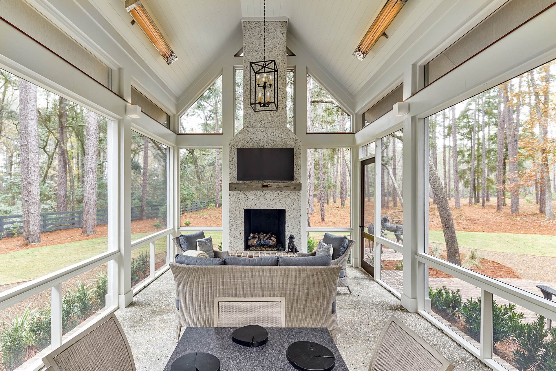 Screened porch outdoor space